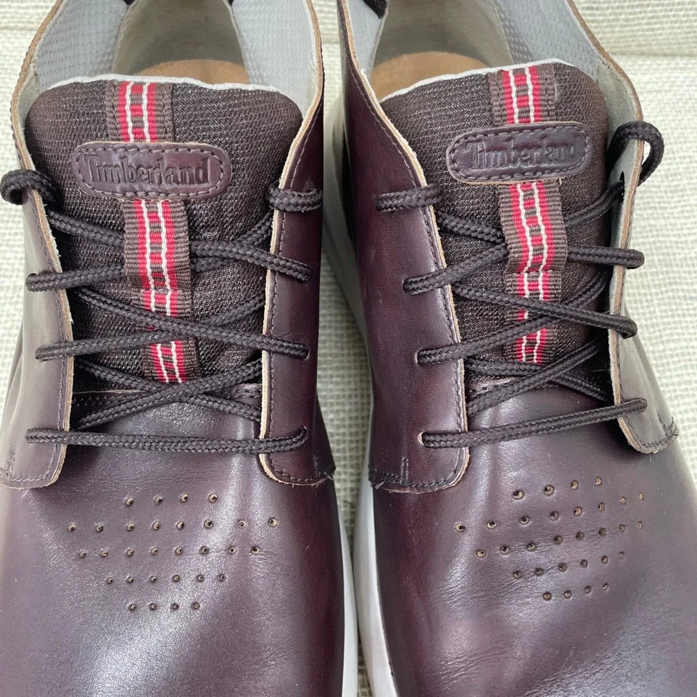 Timberland Seneca Bay Chukka Mens 13 Burgundy Leather Boot A42ES Mid Top Sneaker
